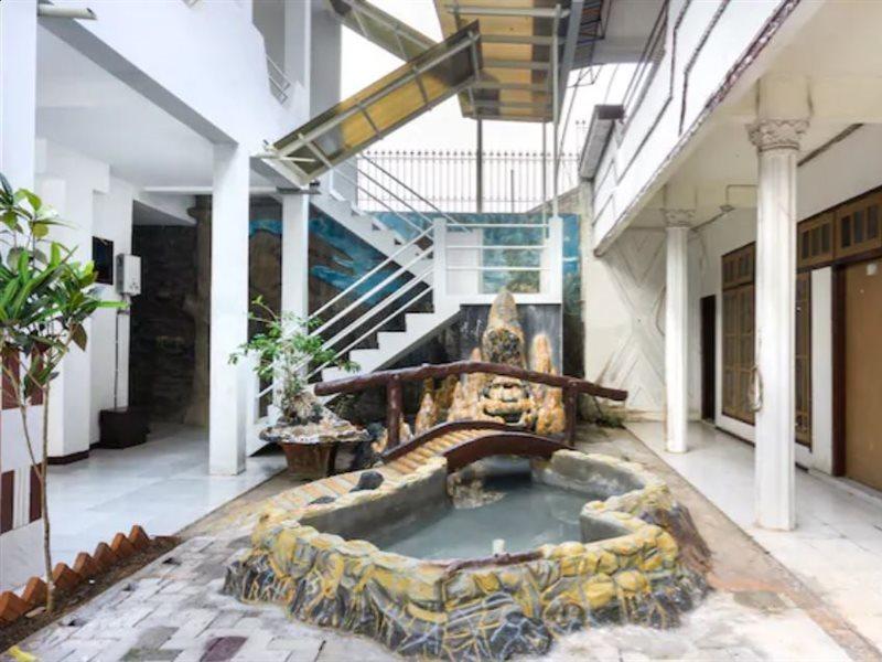 Reddoorz At Pujon Malang Otel Batu  Dış mekan fotoğraf