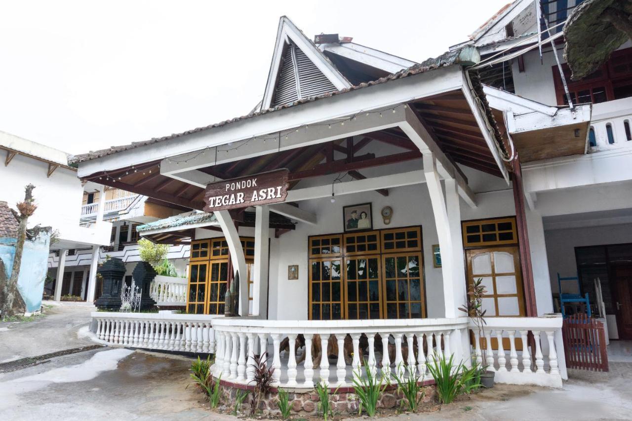 Reddoorz At Pujon Malang Otel Batu  Dış mekan fotoğraf