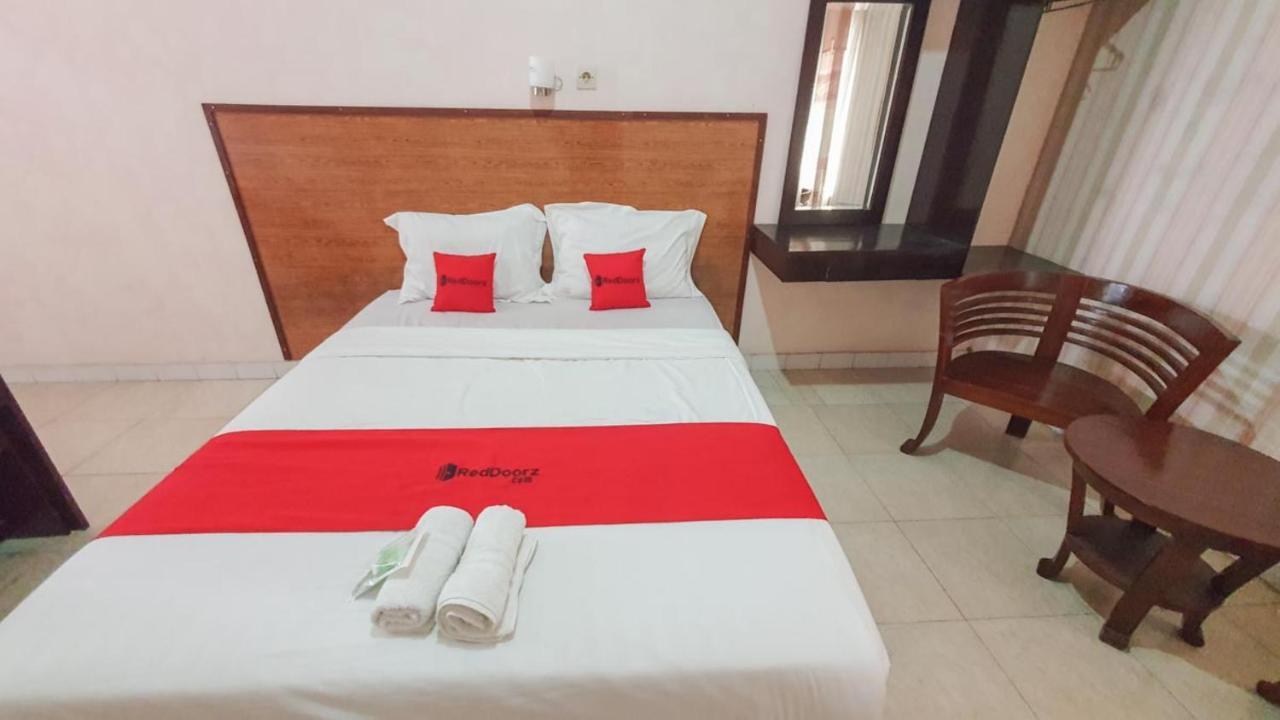 Reddoorz At Pujon Malang Otel Batu  Dış mekan fotoğraf